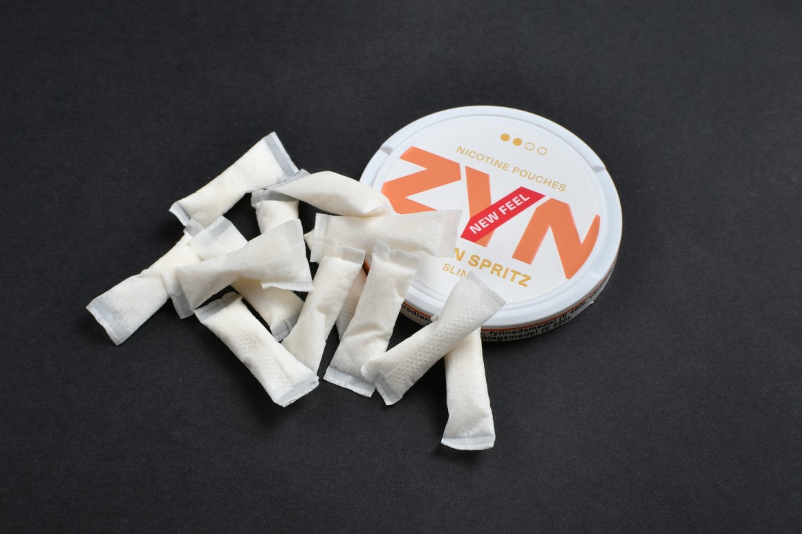 ZYN oral patches and tin