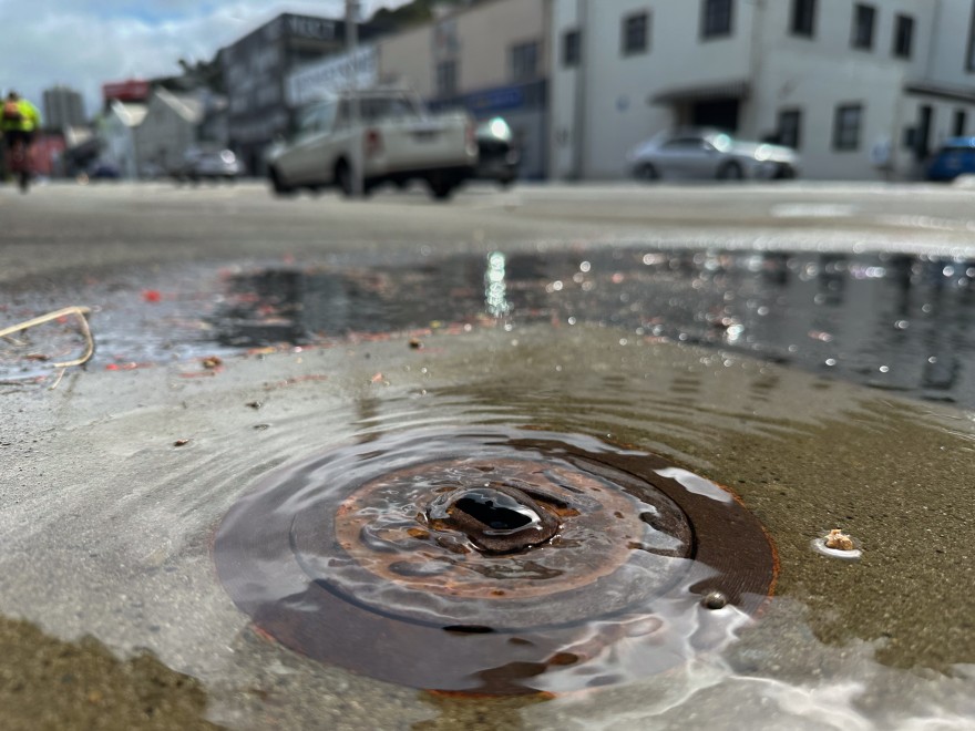 manhole bubbling leaking water 